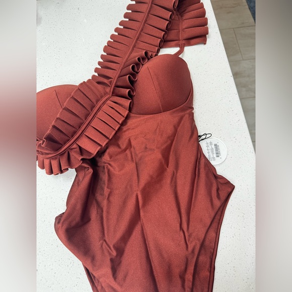 Andrea Iyamah NISI one piece swimsuit - Picture 7 of 8